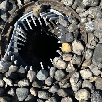 Sulaiman GC - a hole in a pile of rocks - Flooring Near Me Sulaiman GC - a hole in a pile of rocks - Flooring Near Me