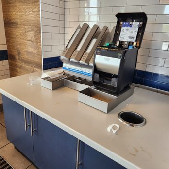 White Castle - Messy area - Burgers Near Me - Scottsdale, Arizona White Castle - Messy area - Burgers Near Me - Scottsdale, Arizona