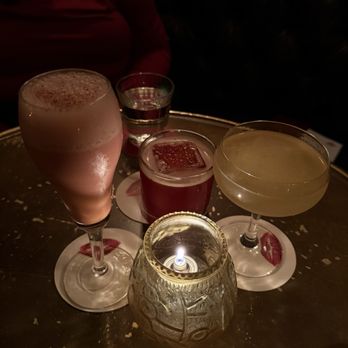 Bisous - Cocktail Bars Near Me - Chicago, Illinois