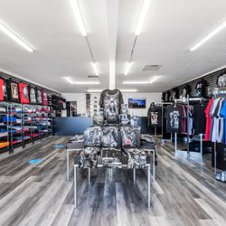 T Shirt Mall