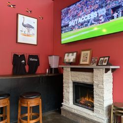 Molly's Irish Pub