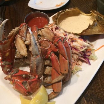 Taylor Shellfish Oyster Bar - Full Dungeness Crab - Seafood Near Me - Seattle, Washington