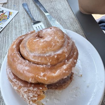 Daylight Donuts - Fried cinnamon roll - Donuts Near Me - Breckenridge, Colorado
