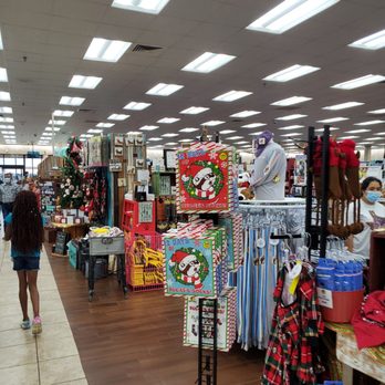 Buc-ee's - Gas Stations Near Me - Terrell, Texas