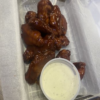 Mountain Mike's Pizza - 12 piece bbq wings - Pizza Near Me - Mesa, Arizona Mountain Mike's Pizza - 12 piece bbq wings - Pizza Near Me - Mesa, Arizona