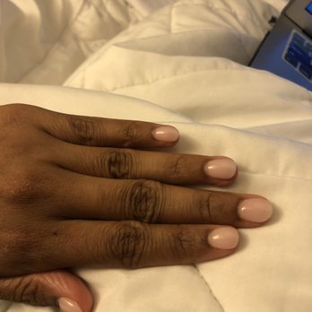 AURA Nail Bar - This is after 3 days! Loved this color and shape! - Waxing Near Me - Dallas, Texas