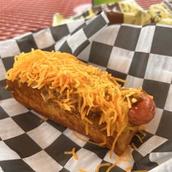 Dusty Dog aka chili dog