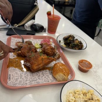 Honeymoon Chicken - Chicken Shop Near Me - Washington, DC, District of Columbia Honeymoon Chicken - Chicken Shop Near Me - Washington, DC, District of Columbia