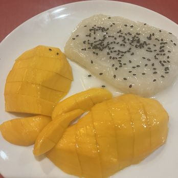 Kannika's Thai Kitchen - Mango sticky rice - Thai Near Me - Greenville, South Carolina Kannika's Thai Kitchen - Mango sticky rice - Thai Near Me - Greenville, South Carolina