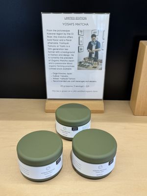 PARU - Retail Store by null