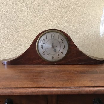 The Clock Man Fullerton - Sessions electric table clock (60+ years old) - Watches Near Me - Fullerton, California The Clock Man Fullerton - Sessions electric table clock (60+ years old) - Watches Near Me - Fullerton, California