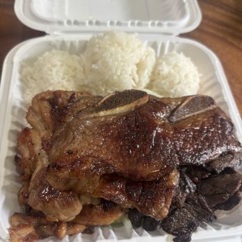 Ono Hawaiian BBQ - That BBQ platter. - Hawaiian Near Me - Los Angeles, California Ono Hawaiian BBQ - That BBQ platter. - Hawaiian Near Me - Los Angeles, California