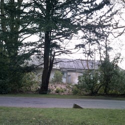 Old Courtyard Stables