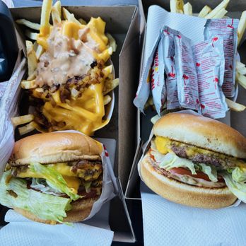 In-N-Out Burger - Burgers Near Me - Las Vegas, Nevada