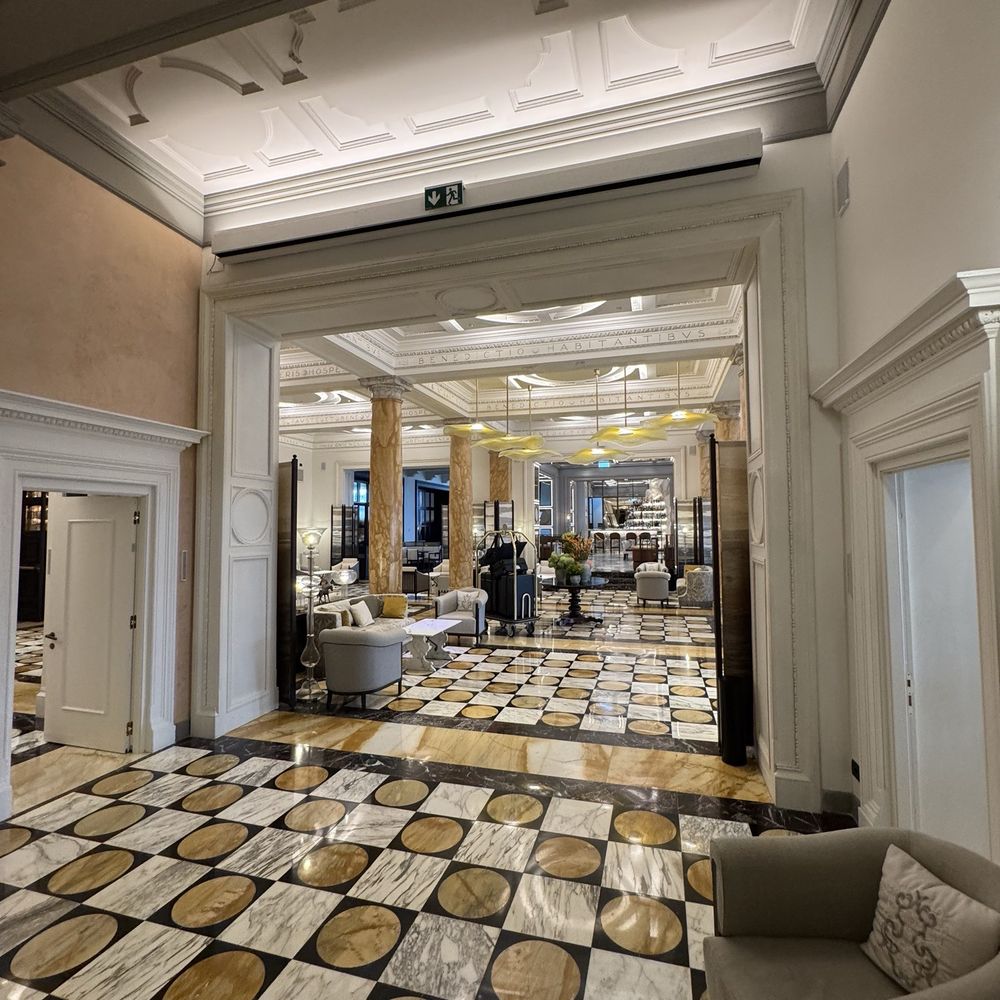 Parcheggio P3 di Bergamo: tra degrado e abbandono, image size:1000x1000