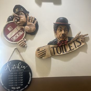 Killian Cafe & Grill - Inside, fun signs for the bathroom - Breakfast & Brunch Near Me - Miami, Florida