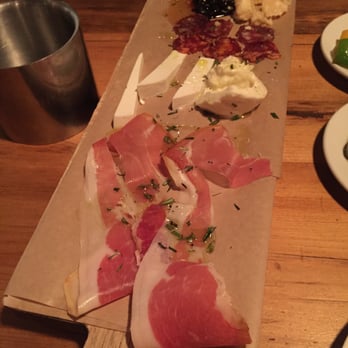 Tuscan Kitchen - Cheese & meat plate - Italian Near Me - Burlington, Massachusetts Tuscan Kitchen - Cheese & meat plate - Italian Near Me - Burlington, Massachusetts