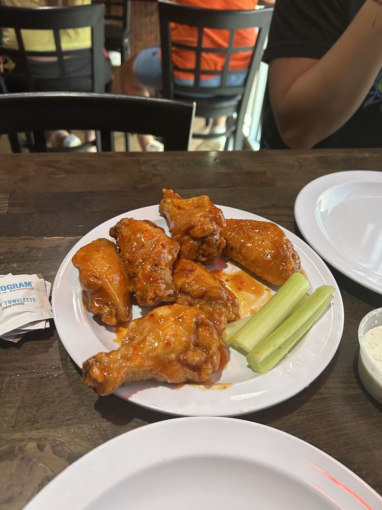 RUDINO’S PIZZA & GRINDERS Updated July 2024 55 Photos & 95 Reviews 3350 S Peak Dr, Hope