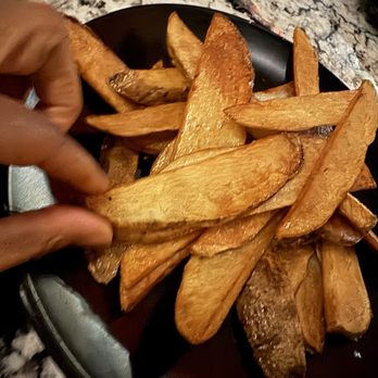 Unit B Eatery + Spirits - HOT FRESH FRIES - Tapas/Small Plates Near Me - Pembroke Pines, Florida