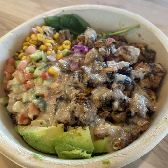 QDOBA Mexican Eats - Chicken bowl - Mexican Near Me - Woburn, Massachusetts