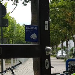 Subway - Free WiFi