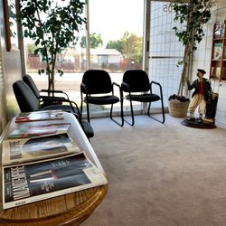 Franzman Chiropractic Center - Lobby is homey, like a visit to Grandma's.
