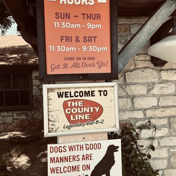 The County Line - Barbeque Near Me - Austin, Texas