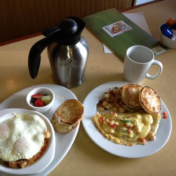 First Watch - Fast service and food. Pot of coffee yeah! - Breakfast & Brunch Near Me - Orlando, Florida