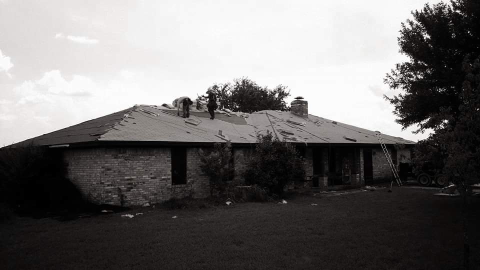 Slide of R & R Roofing