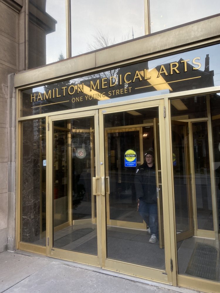 WH XRAY AND ULTRASOUND 1051 Young Street, Hamilton, Ontario