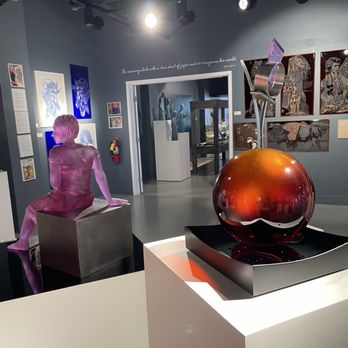 Imagine Museum - Glass displays - Art Museums Near Me - Saint Petersburg, Florida Imagine Museum - Glass displays - Art Museums Near Me - Saint Petersburg, Florida