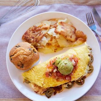 Broken Yolk Cafe - Breakfast & Brunch Near Me - National City, California Broken Yolk Cafe - Breakfast & Brunch Near Me - National City, California