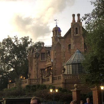Haunted Mansion - Exterior at twilight - Haunted Houses Near Me - Orlando, Florida