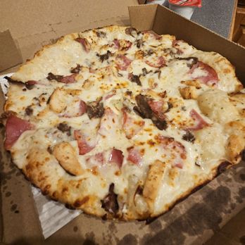 Domino's Pizza - Pan pizza with garlic sauce, ham, chicken and Philly steak - Pizza Near Me - Boise, Idaho Domino's Pizza - Pan pizza with garlic sauce, ham, chicken and Philly steak - Pizza Near Me - Boise, Idaho