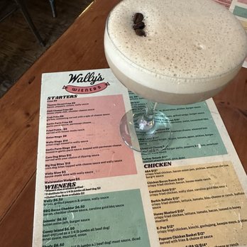 Wally Rhode WALLY’S WIENERS - Updated December 2024 - 215 Photos & 163 Reviews ...