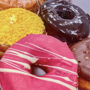 Dough - Doughn’t skimp out on these beauties 😍🍩 Follow our food insta: Fooodies.United w/ 3o's! - Desserts Near Me - New York, New York Dough - Doughn’t skimp out on these beauties 😍🍩 Follow our food insta: Fooodies.United w/ 3o's! - Desserts Near Me - New York, New York