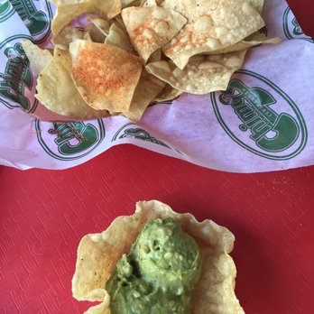 Chimy's Cerveceria - Chips and guacamole that tasted like Taco Bell quality - Tex-Mex Near Me - Lubbock, Texas Chimy's Cerveceria - Chips and guacamole that tasted like Taco Bell quality - Tex-Mex Near Me - Lubbock, Texas