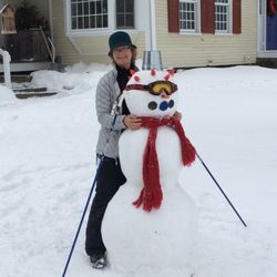 Johnnycake Flats Inn - Snowman fun!