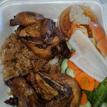 Remton - #66 whole cornish hen cut in half over brown rice w/side salad. Hen was dry and definitely needed the sauce to be able to eat the hen. - Vietnamese Near Me - Webster, Texas Remton - #66 whole cornish hen cut in half over brown rice w/side salad. Hen was dry and definitely needed the sauce to be able to eat the hen. - Vietnamese Near Me - Webster, Texas