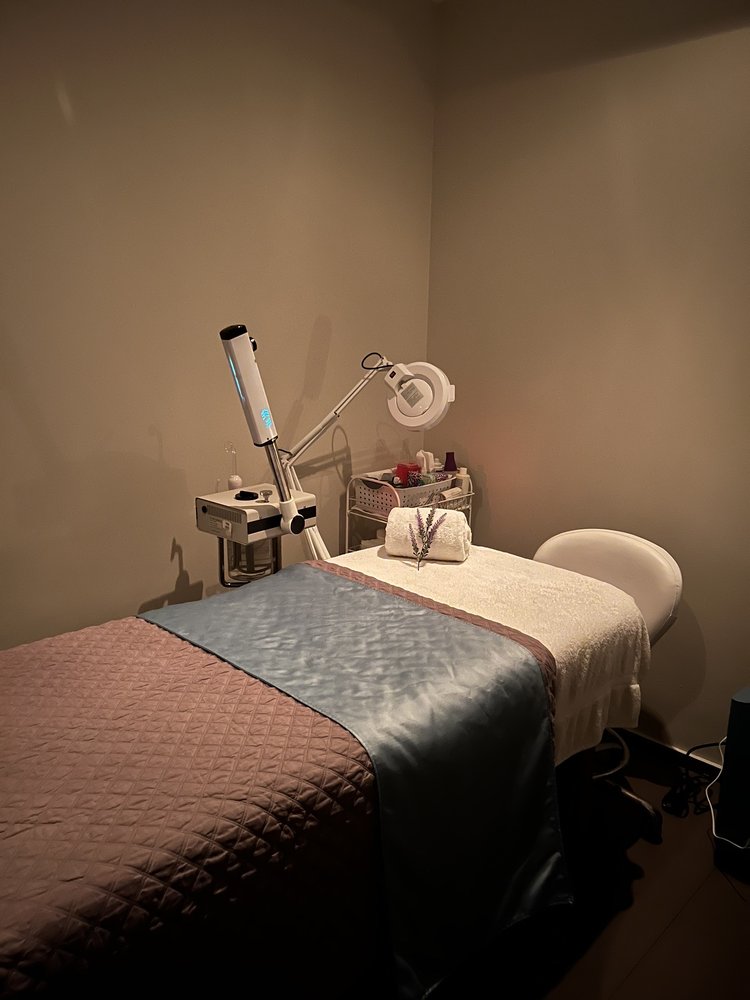 Nouvelle D' Spa Boutique Image