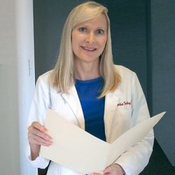 Cynthia Furnberg, NP