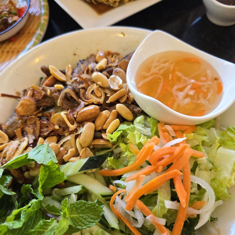 Anh Hong Restaurant - Vietnamese Near Me - Orlando, Florida Anh Hong Restaurant - Vietnamese Near Me - Orlando, Florida