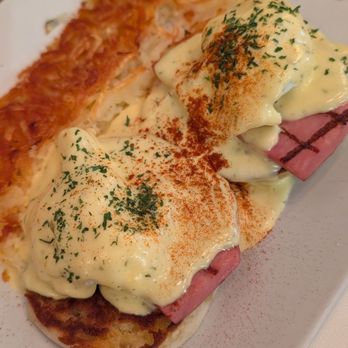 Burger City - Eggs Benedict - Burgers Near Me - Vacaville, California