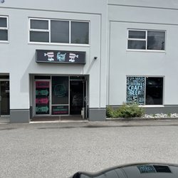 Loudmouth Brewing Company - The exterior is not that flashy!