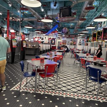 Portillo's - Hot Dogs Near Me - Orlando, Florida Portillo's - Hot Dogs Near Me - Orlando, Florida
