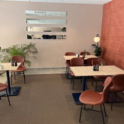 Scandic Uplandia - Food and waiting area