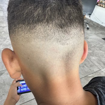 Diamond Kutz - Barbers Near Me - Los Angeles, California Diamond Kutz - Barbers Near Me - Los Angeles, California