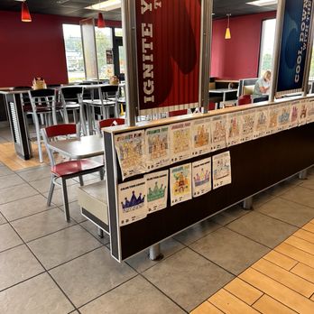 Burger King - Inside - Burgers Near Me - Troy, New York