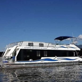 1. Sunshine Houseboat Vacations