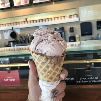 Häagen-Dazs - Ice Cream & Frozen Yogurt Near Me - El Paso, Texas Häagen-Dazs - Ice Cream & Frozen Yogurt Near Me - El Paso, Texas